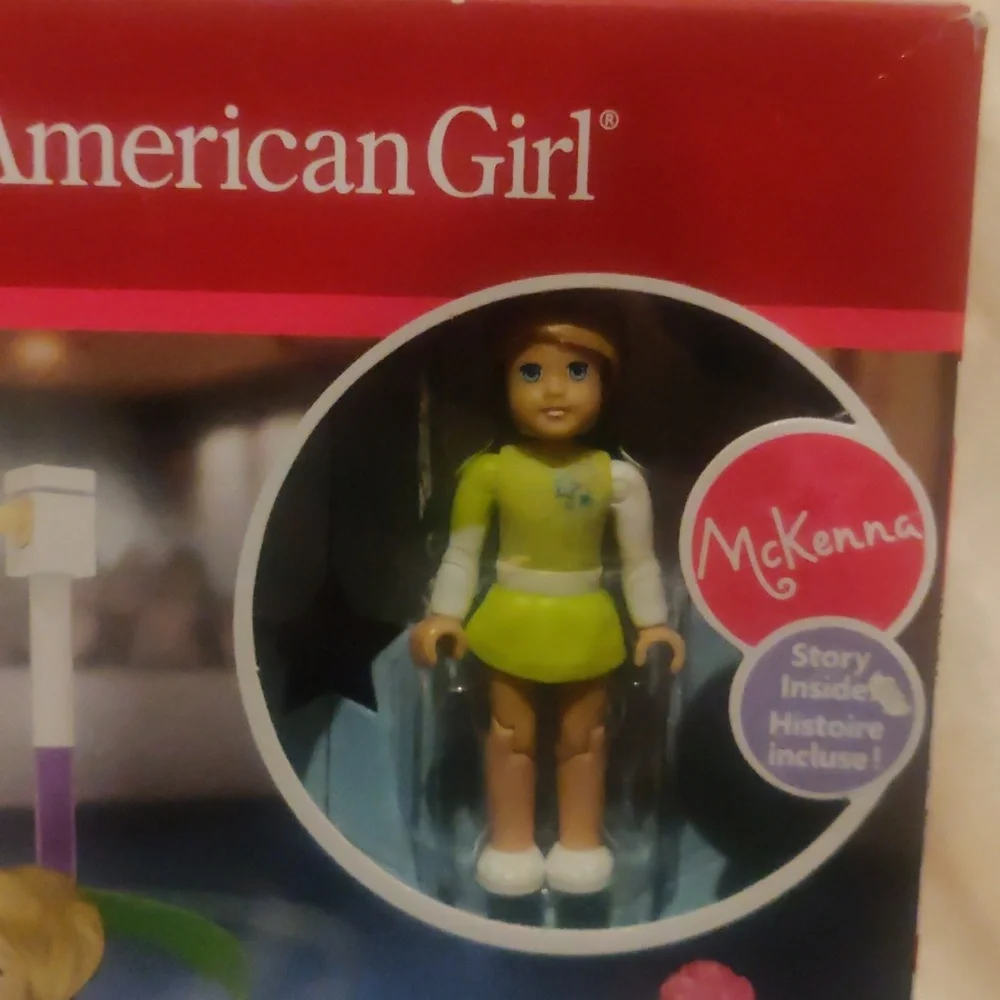 New!American girl McKenna's gymnastic training 81 pieces mega blocks Y2K Cottage